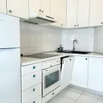Tina شقة روغوزنيكا